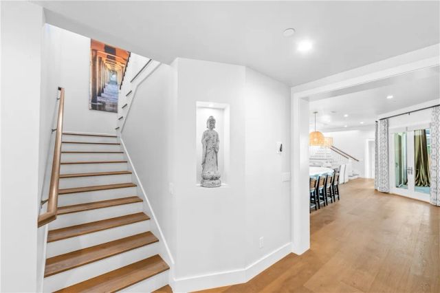 817 Main Street, Huntington Beach, CA 92648