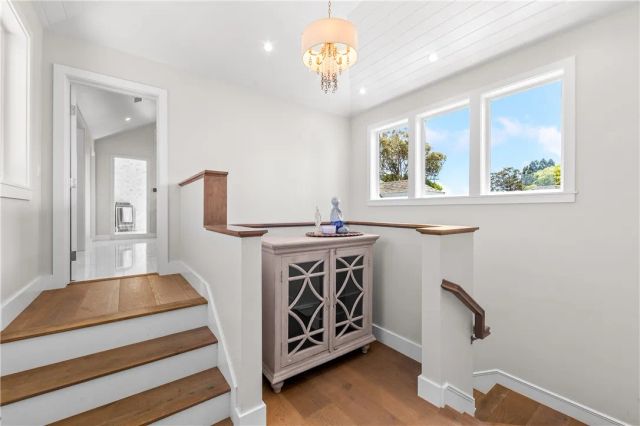 817 Main Street, Huntington Beach, CA 92648