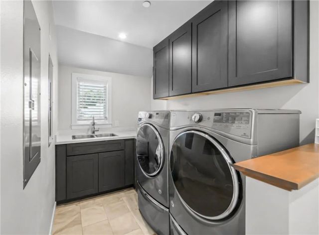 817 Main Street, Huntington Beach, CA 92648