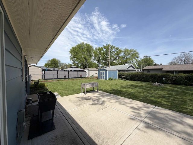 2969 S Lilac Road, Beloit, WI 53511