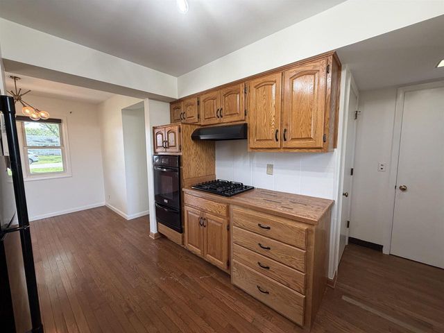 2969 S Lilac Road, Beloit, WI 53511