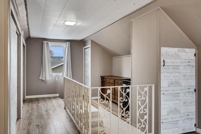 527 Sand Lake ROAD, Onalaska, WI 54650