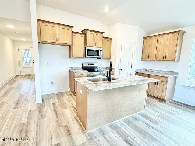 14924 Fritz Circle, Gulfport, MS 39503