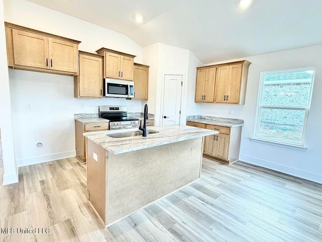 14924 Fritz Circle, Gulfport, MS 39503