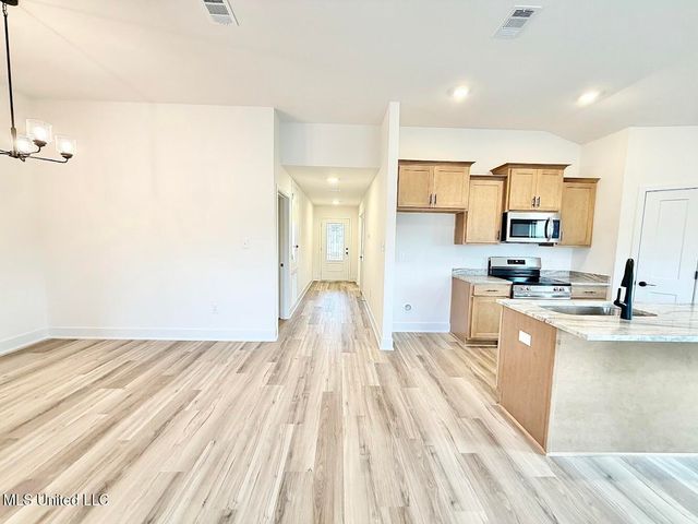 14924 Fritz Circle, Gulfport, MS 39503