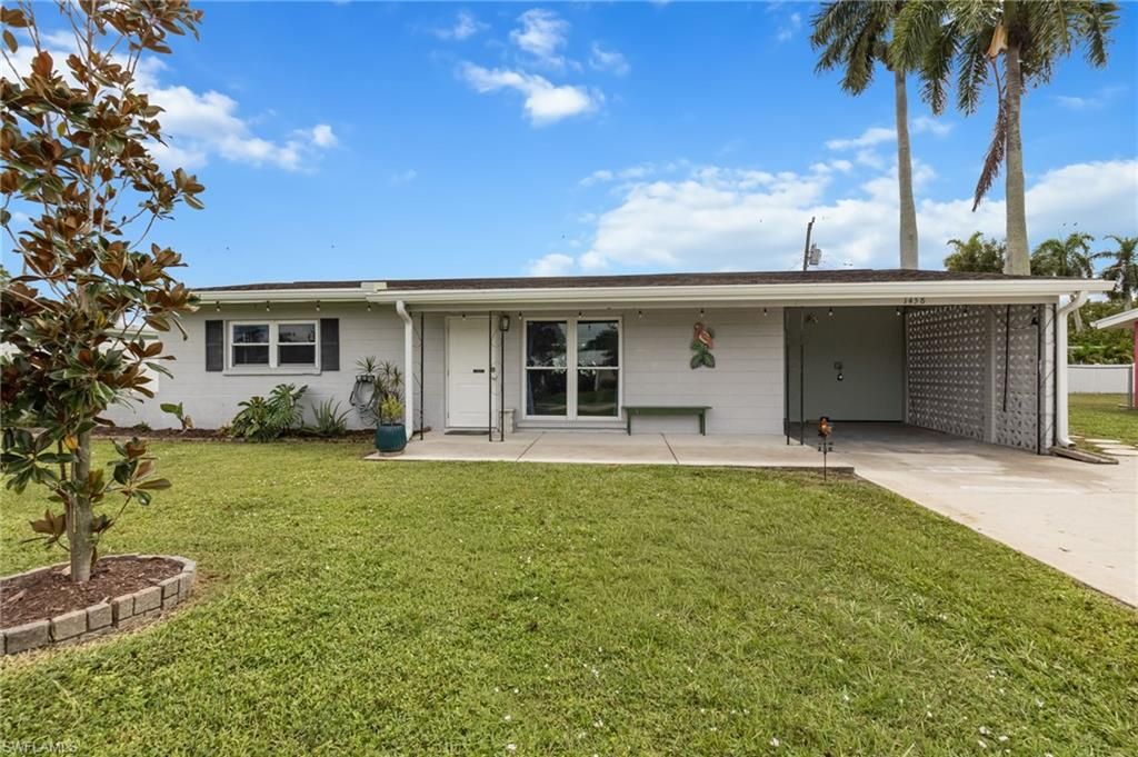 1458 Byron RD, FORT MYERS, FL 33919 — photo 3