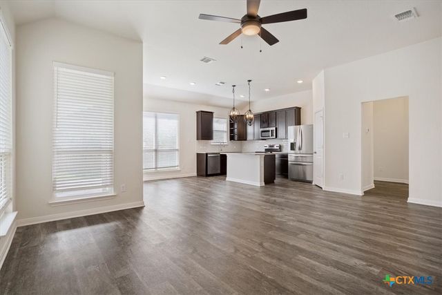 1925 Bayou Wood Lane, Temple, TX 76502
