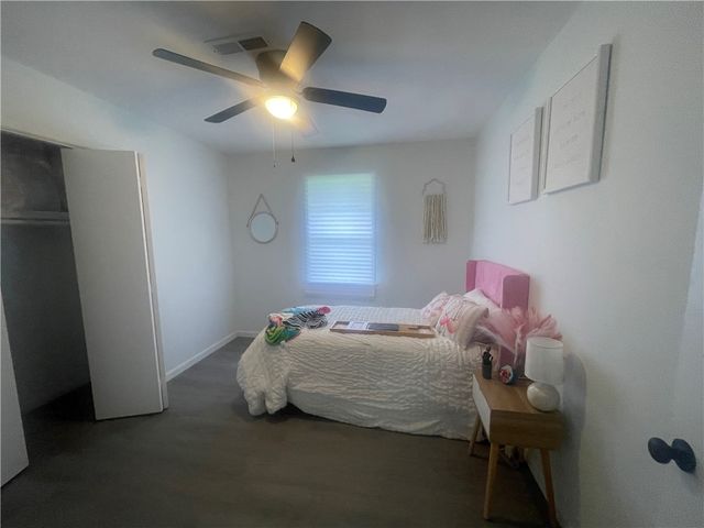 401 WALNUT Street, Clarksville, AR 72830