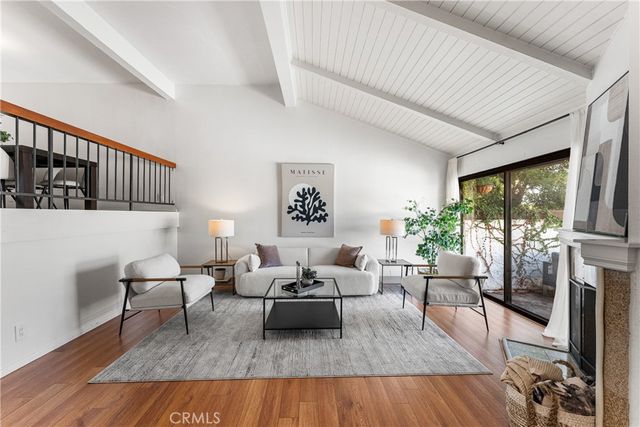 21545 Erwin 96, Woodland Hills, CA 91367