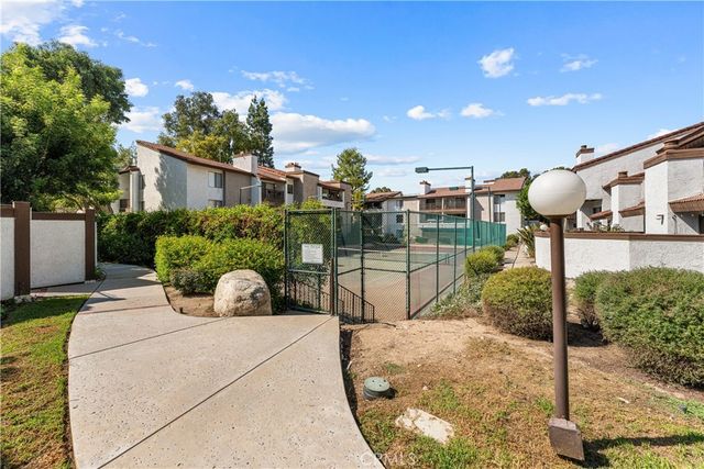 21545 Erwin 96, Woodland Hills, CA 91367
