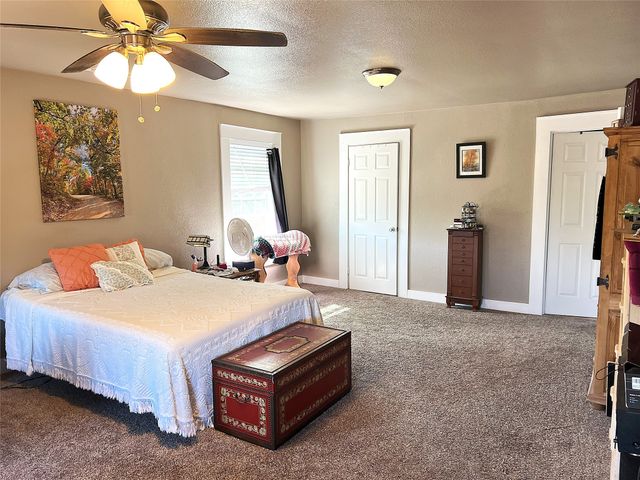 1447 County Road 189, Gainesville, TX 76240