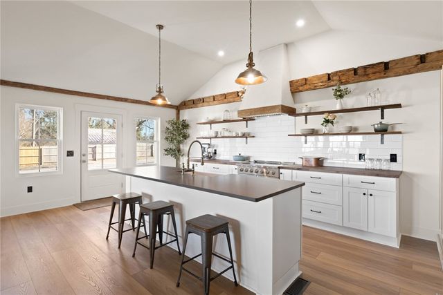 7 Highland Estates Drive, Penfield, NY 14450