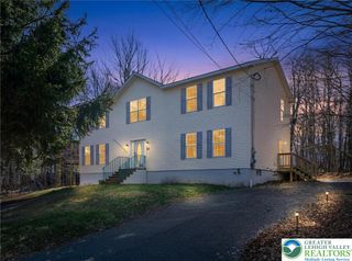 9822 Deerwood Drive, Coolbaugh Twp, PA 18466