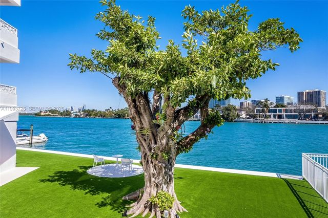 9881 E Bay Harbor Dr 205, Bay Harbor Islands, FL 33154