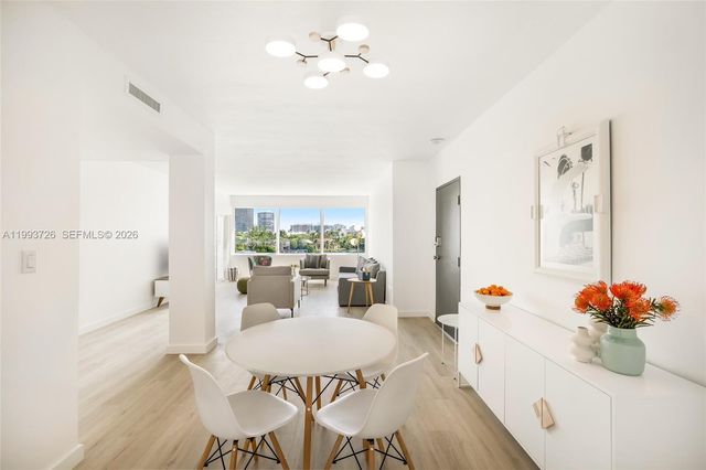 9881 E Bay Harbor Dr 205, Bay Harbor Islands, FL 33154