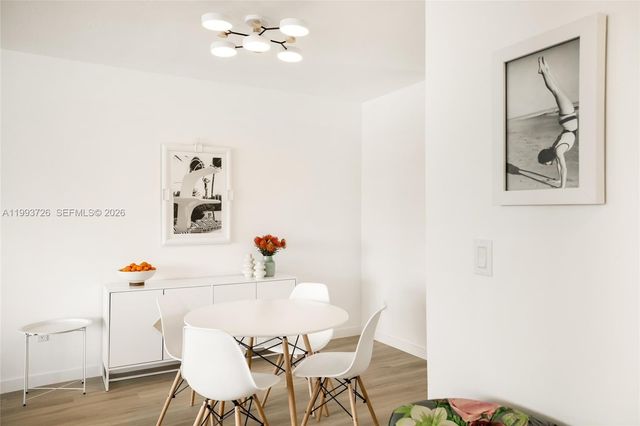 9881 E Bay Harbor Dr 205, Bay Harbor Islands, FL 33154