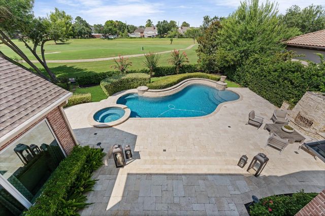 4 Ellicott Way, Sugar Land, TX 77479