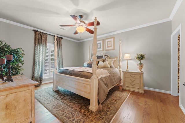 4 Ellicott Way, Sugar Land, TX 77479