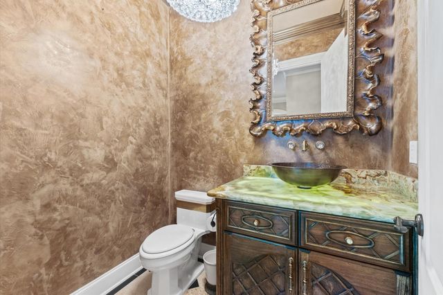 4 Ellicott Way, Sugar Land, TX 77479