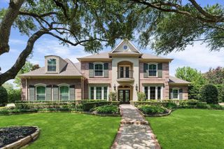 4 Ellicott Way, Sugar Land, TX 77479