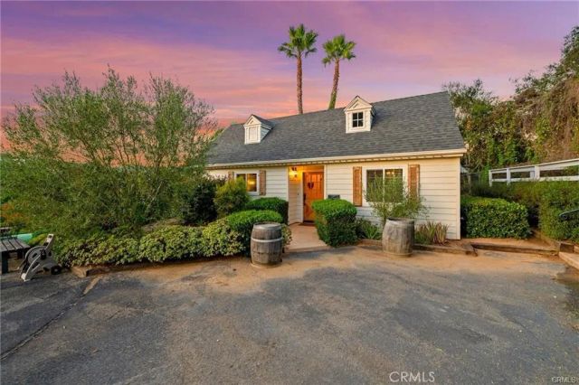 3945 Pala Mesa, Fallbrook, CA 92028