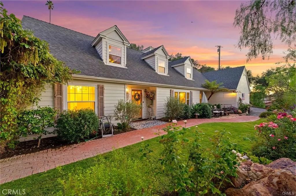 3945 Pala Mesa, Fallbrook, CA 92028