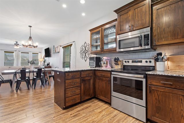 13835 County Road 4200, Lindale, TX 75771