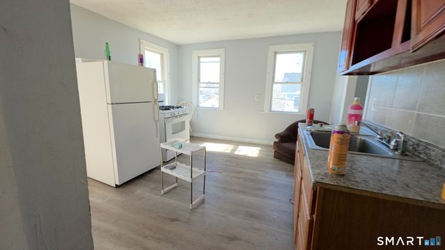 230 Bishop Street, Waterbury, CT 06704