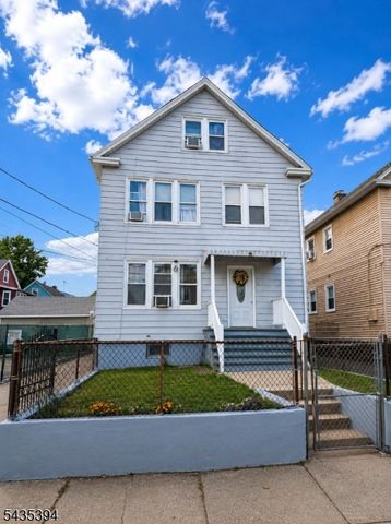 1010 Kilsyth Rd, Elizabeth City, NJ 07208