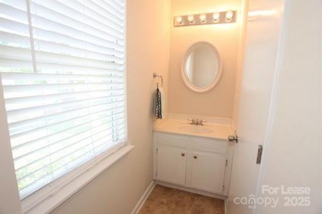 12627 Delman Lane, Pineville, NC 28134