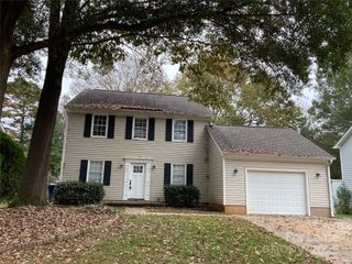 12627 Delman Lane, Pineville, NC 28134