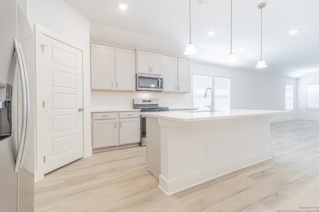 25751 Rosey Way, Boerne, TX 78006