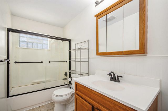 23628 Champaign Street, Taylor, MI 48180