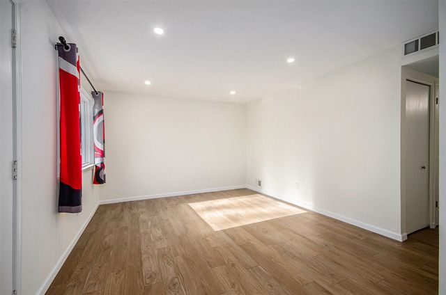 23628 Champaign Street, Taylor, MI 48180