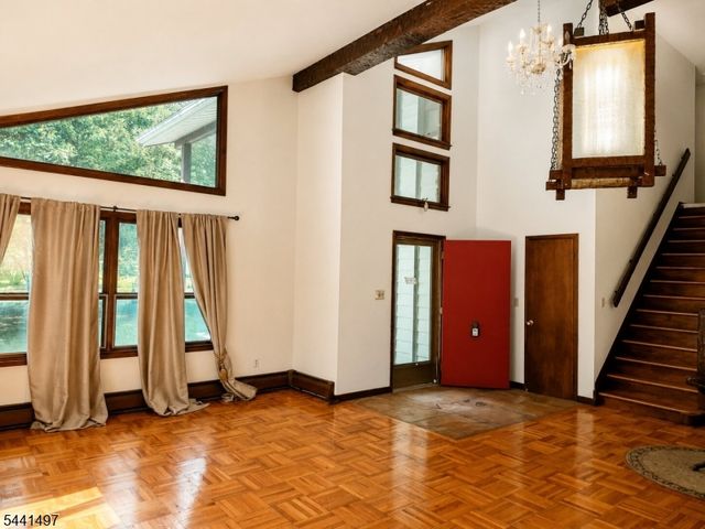 365 Lake Shore South B, Montague Twp., NJ 07827