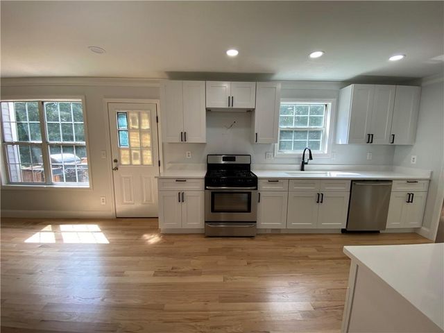 1855 Big Haynes Court, Grayson, GA 30017