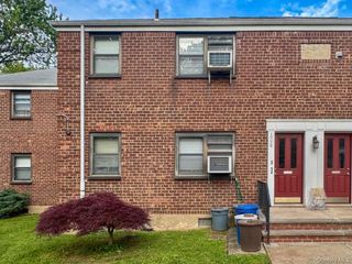 17-76 166 Street Fl-2, Whitestone, NY 11357