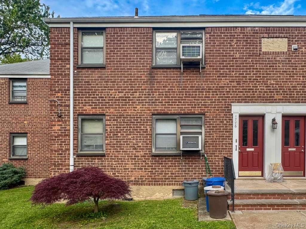 17-76 166 Street Fl-2, Whitestone, NY 11357