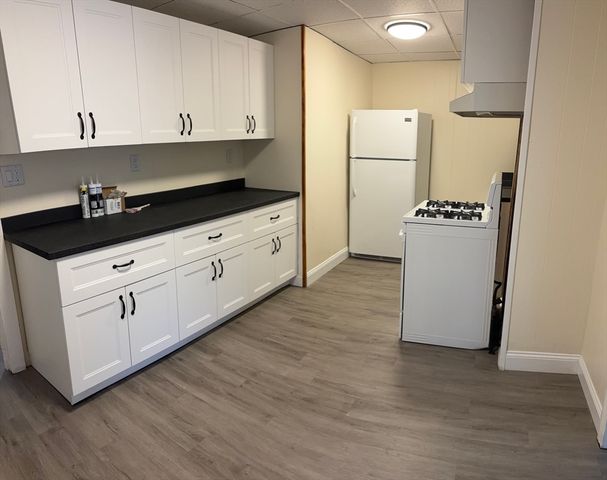 16 Gilkey 1, Watertown, MA 02472