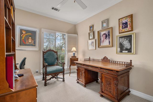 2716 Hillview Green LN, Austin, TX 78703