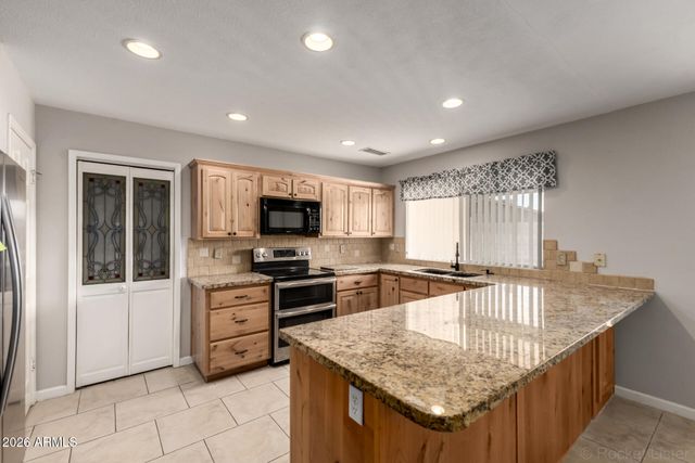 15810 N 30TH Drive, Phoenix, AZ 85053