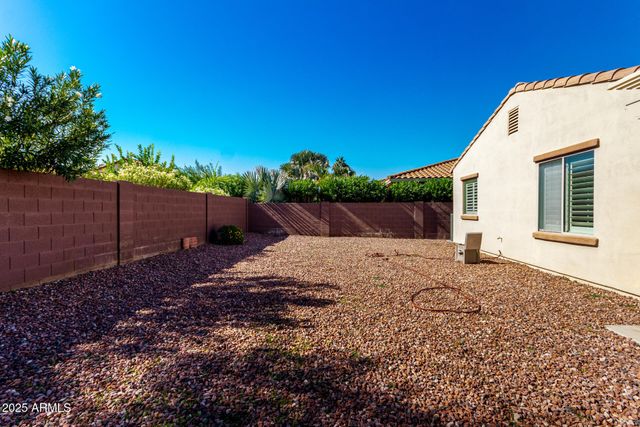 17639 W CARIBBEAN Lane, Surprise, AZ 85388
