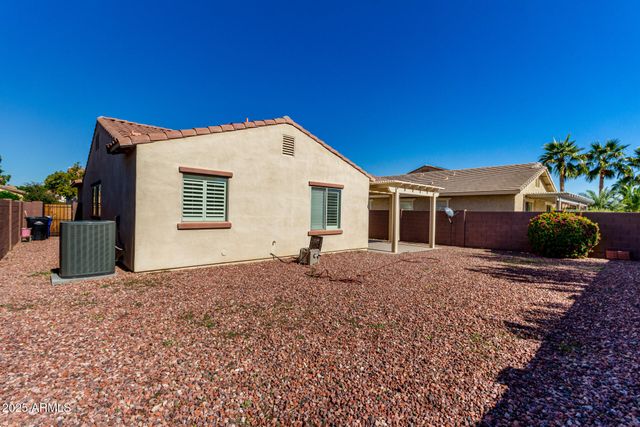 17639 W CARIBBEAN Lane, Surprise, AZ 85388