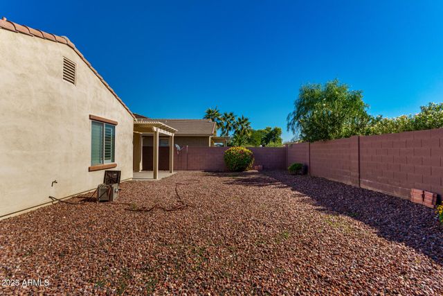 17639 W CARIBBEAN Lane, Surprise, AZ 85388