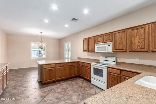 17639 W CARIBBEAN Lane, Surprise, AZ 85388