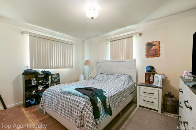 54951 Ridge Road, New Baltimore, MI 48047