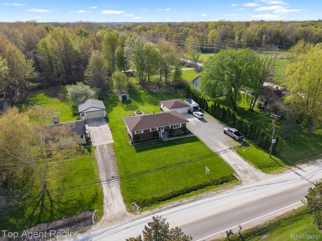 54951 Ridge Road, New Baltimore, MI 48047