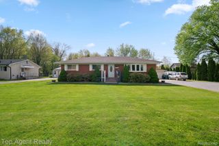 54951 Ridge Road, New Baltimore, MI 48047