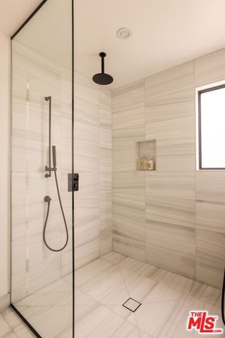 924 West Knoll Drive, West Hollywood, CA 90069