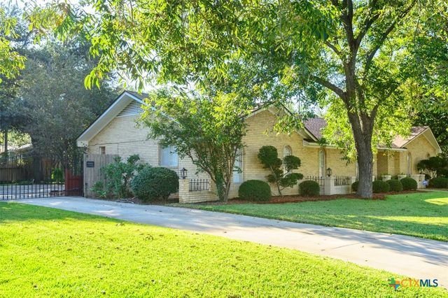 1705 Redwood Drive, Harker Heights, TX 76548